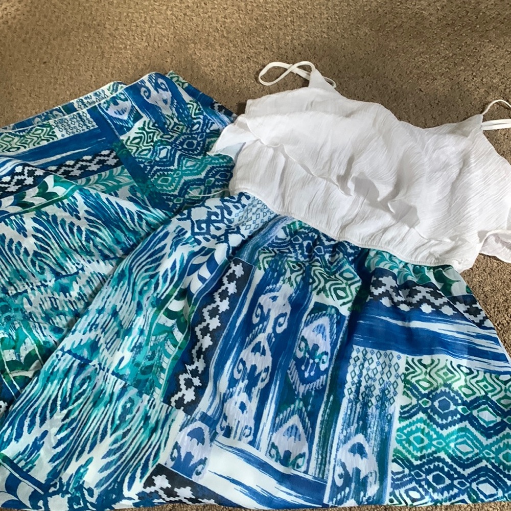 Charlotte Russe woman’s medium maxi dress